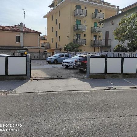 Quito - Dietro Piazza Mazzini - Immobil Relax Lido di Jesolo Eksteriør billede